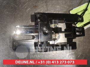 Nissan Qashqai Türgriff 4-türig rechts vorne O558936 foto 4