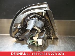 Nissan Almera Achterlicht rechts O299194 foto 2