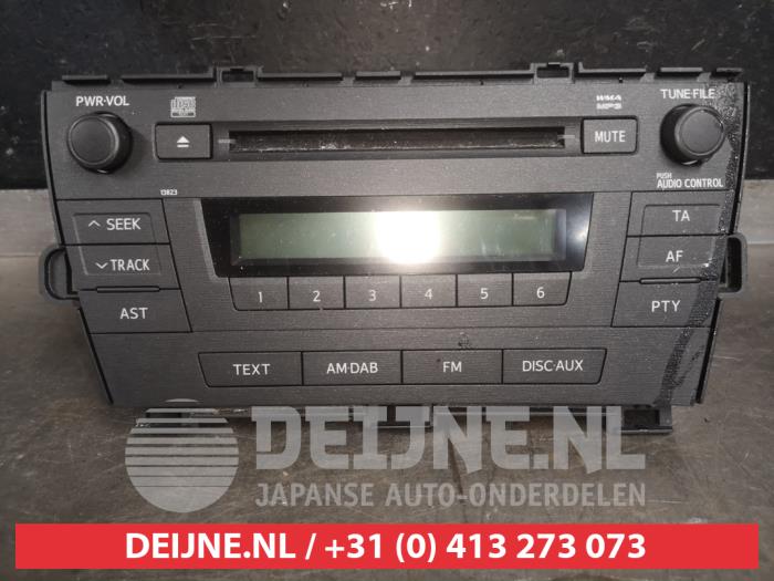 Toyota Prius Radio O559044