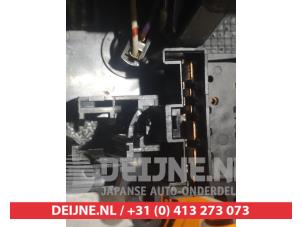 Nissan Micra Kachel Bedieningspaneel O305613 foto 3