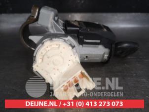 Toyota Yaris Zündschloss+Schlüssel O559467 foto 3