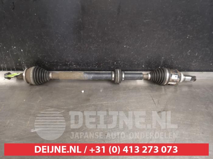 Toyota Prius Aandrijfas rechts-voor O559383