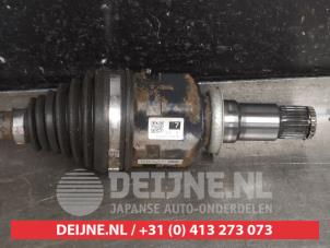 Toyota Prius Front drive shaft, right O559383 photo 3