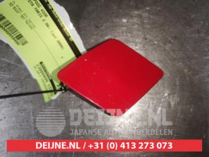 Gebruikte Sleepoog voor Toyota Yaris II (P9) 1.0 12V VVT-i Prijs op aanvraag aangeboden door V.Deijne Jap.Auto-onderdelen BV