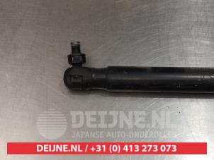 Kia Picanto Gasdemper rechts-achter O294978 foto 2