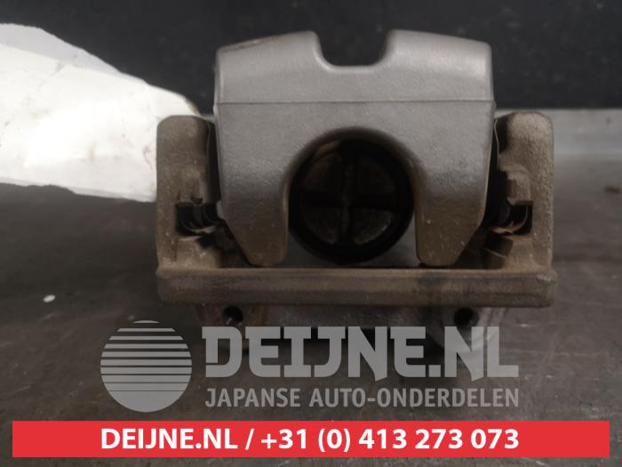 Mazda MX-5 Remklauw (Tang) links-achter O559608