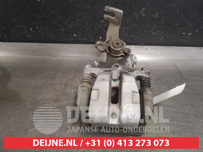 Mazda MX-5 Remklauw (Tang) rechts-achter O559616