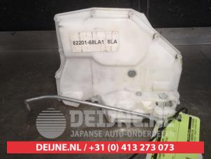 Suzuki Swift Front door lock mechanism 4-door, right O559671 photo 3