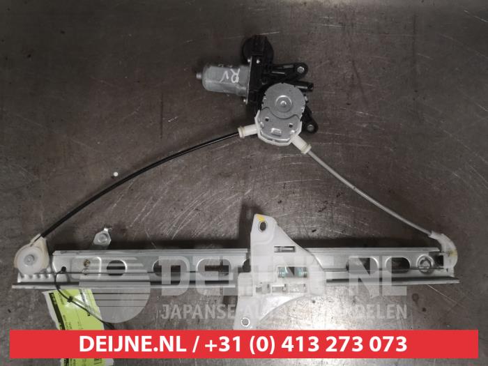 Suzuki Swift Ruitmechaniek 4Deurs rechts-voor O559672