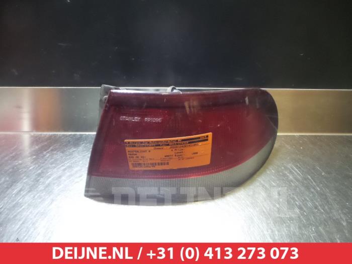 Mazda 626 Rücklicht rechts O298793