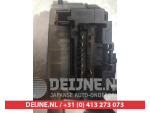 Toyota Avensis Verso Scheibenwischer Schalter O310381 foto 4