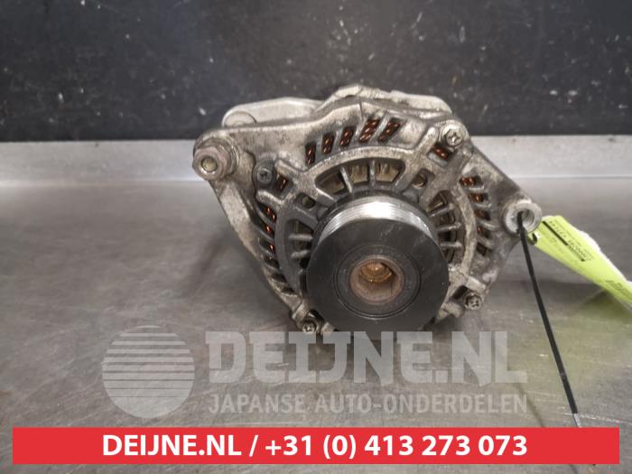 Gebruikte Dynamo Mitsubishi Outlander (GF/GG) 2.2 DI-D 16V Clear Tec 4x4 Prijs € 50,00 Margeregeling aangeboden door V.Deijne Jap.Auto-onderdelen BV