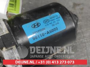 Hyundai I30 Scheibenwischermotor vorne O559954 foto 2