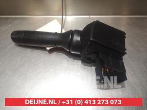 Toyota Yaris Ruitenwis Schakelaar O310342 foto 3