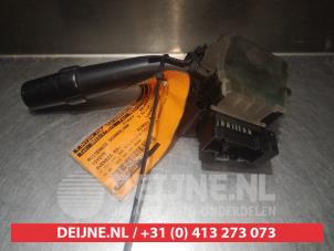 Toyota Avensis Ruitenwis Schakelaar O310311 foto 3