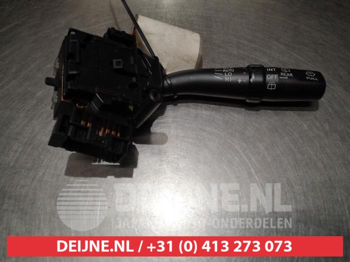 Toyota Avensis Ruitenwis Schakelaar O310318