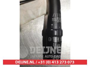 Toyota Avensis Ruitenwis Schakelaar O310319 foto 2