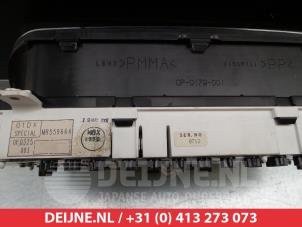 Mitsubishi Pajero Odometer KM O304792 photo 2