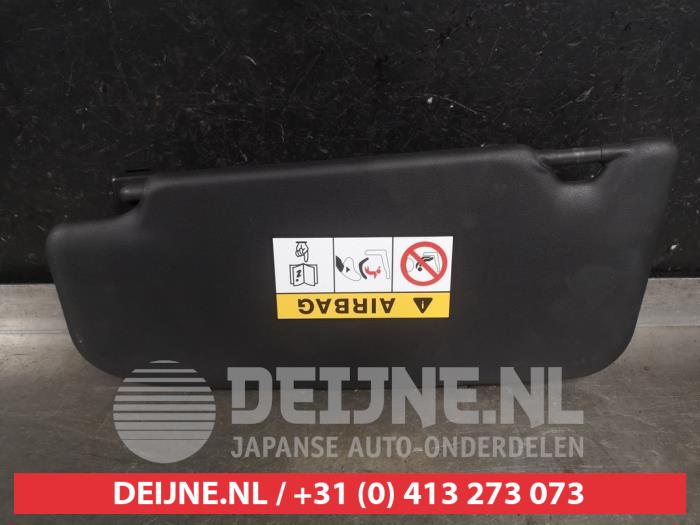 Nissan Qashqai Sonnenblende O560182
