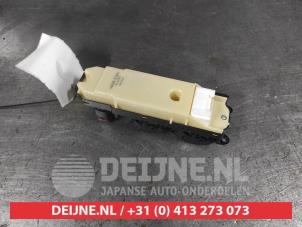 Lexus IS Multi-functional window switch O560271 photo 2
