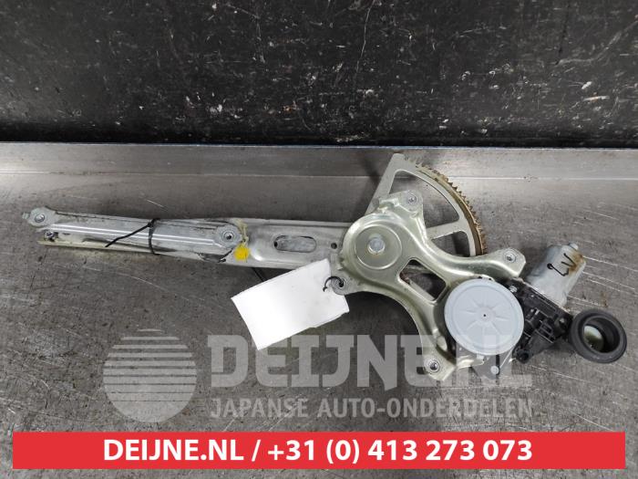 Lexus IS Ruitmechaniek 4Deurs links-voor O560274