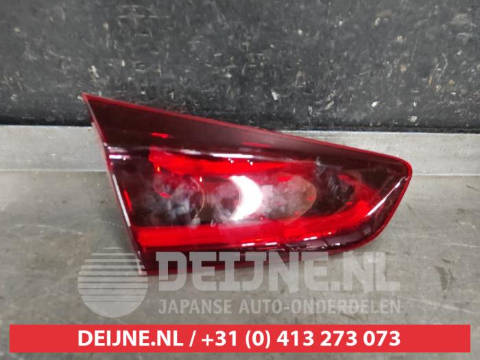 Kia XCeed Heckklappenreflektor links O560336