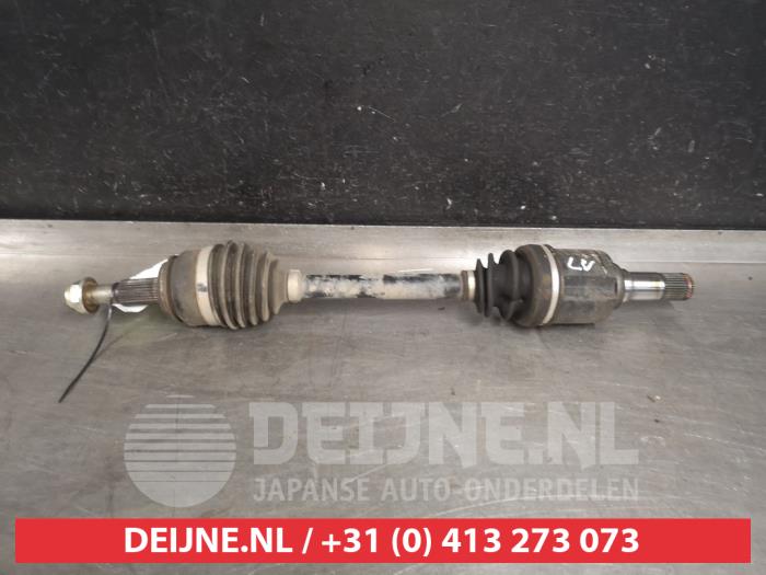 Mazda CX-30 Aandrijfas links-voor O560360