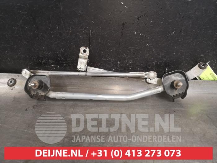 Mazda CX-30 Scheibenwischer Mechanik O560372