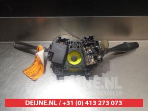 Nissan King Cab Steering column stalk O308556 photo 4