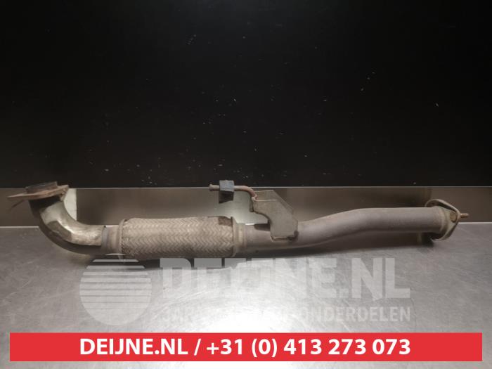 Gebruikte Uitlaat voorpijp Nissan Primera (P12) 1.9 dCi Prijs € 25,00 Margeregeling aangeboden door V.Deijne Jap.Auto-onderdelen BV