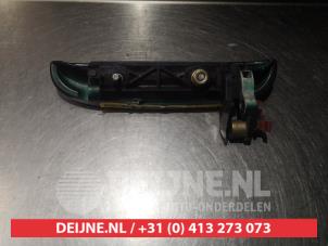 Toyota Yaris Verso Portiergreep 4Deurs links-voor O277392 foto 4