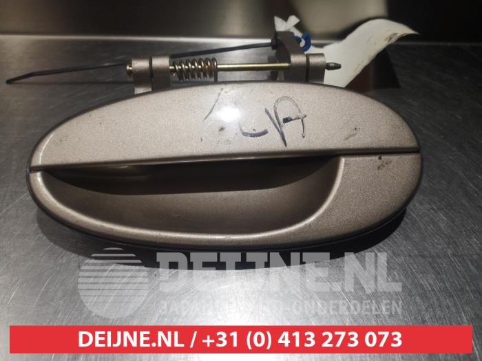 Daewoo Tacuma Türgriff 4-türig links hinten O291899