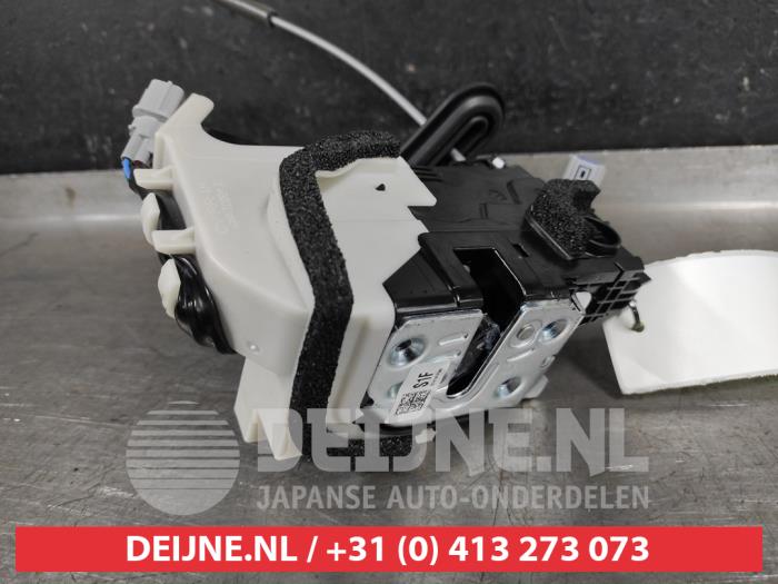 Kia EV6 Türschlossmechanik 4-türig links hinten O560672