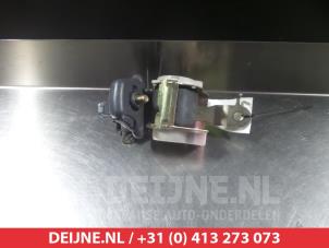 Hyundai Trajet Rear seatbelt, left O315670 photo 2