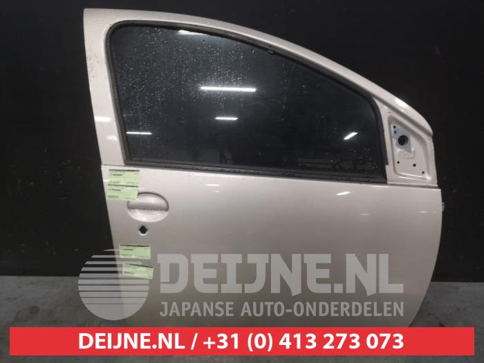 Toyota Aygo Portier 4Deurs rechts-voor O560801