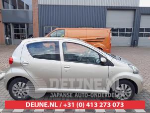 Toyota Aygo Front door 4-door, right O560801 photo 3