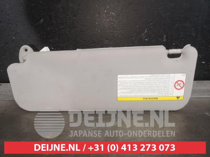 Toyota Prius Sun visor O560824