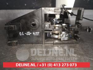 Suzuki SX-4 Portiergreep 4Deurs links-voor O560857 foto 2