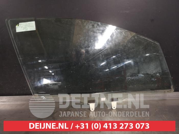 Suzuki SX-4 Portierruit 4Deurs rechts-voor O560864