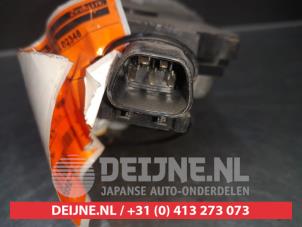 Suzuki Liana Scheibenwischermotor vorne O349216 foto 3
