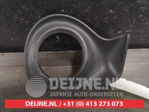 Gebruikte Bumper Rooster Lexus CT 200h 1.8 16V Prijs € 35,00 Margeregeling aangeboden door V.Deijne Jap.Auto-onderdelen BV