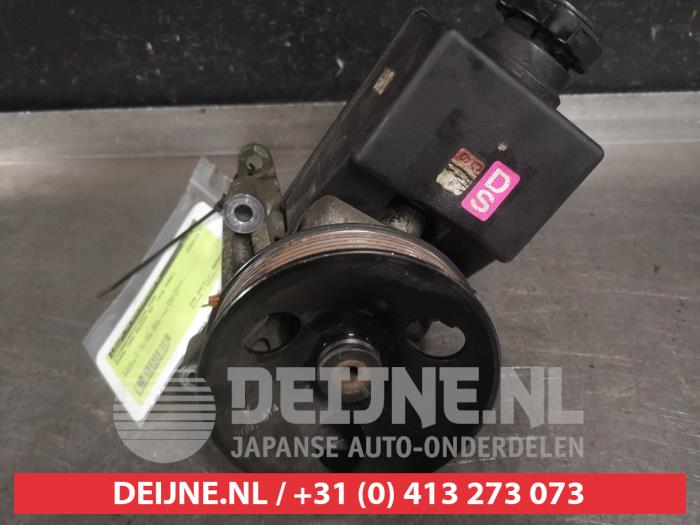 Gebruikte Servopomp Ssang Yong Rexton 2.7 CRDi Prijs € 35,00 Margeregeling aangeboden door V.Deijne Jap.Auto-onderdelen BV