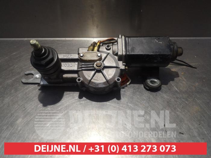 Nissan Patrol Ruitenwissermotor achter O301076