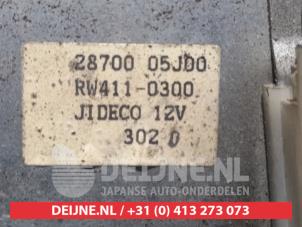 Nissan Patrol Ruitenwissermotor achter O301076 foto 4
