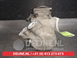 Nissan Note Air conditioning pump O561045 photo 3