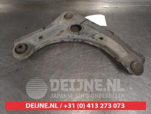Nissan Note Querlenker unten links vorne O561048 foto 2