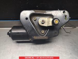 Suzuki Swift Front wiper motor O349194 photo 2