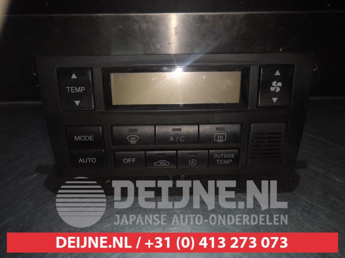 Hyundai Coupe Kachel Bedieningspaneel O305531