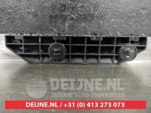 Isuzu D-MAX Stoßstangenstütze links hinten O561156 foto 2