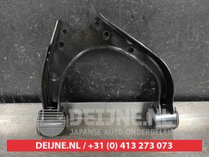 Isuzu D-MAX Draagarm boven rechts-voor O561174 foto 2